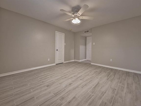 5th image of 12633 Memorial Dr APT 119
