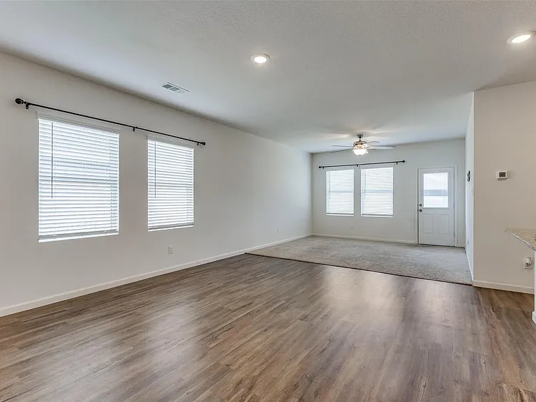 6536 Trident Ct — Photo 15