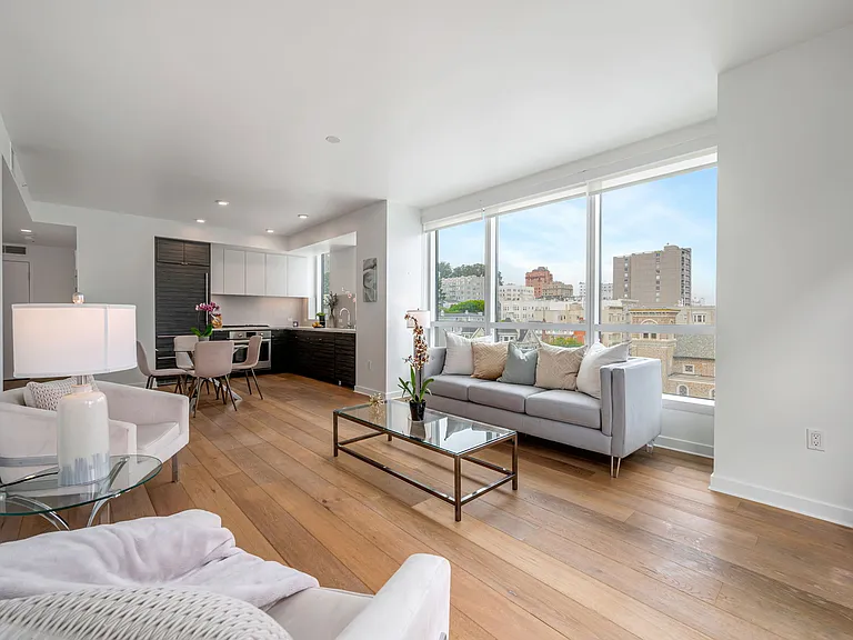 1688 Pine St #1002 — Photo 12