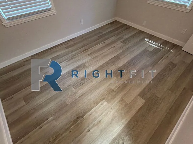 3114 Anthony Dr — Photo 7