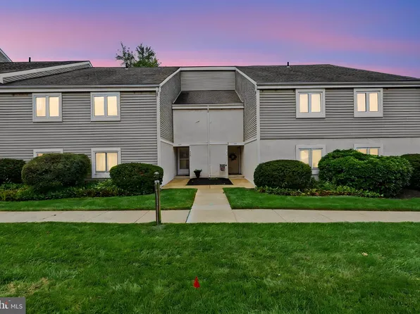 138 Harvest Ln, Phoenixville, PA 19460