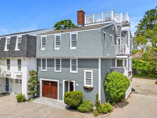 7 Fort Beach Way, Marblehead, MA 01945
