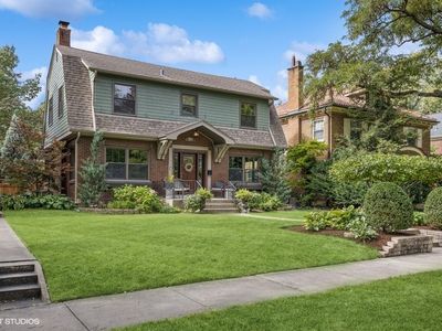 911 Fair Oaks Ave, Oak Park, IL, 60302