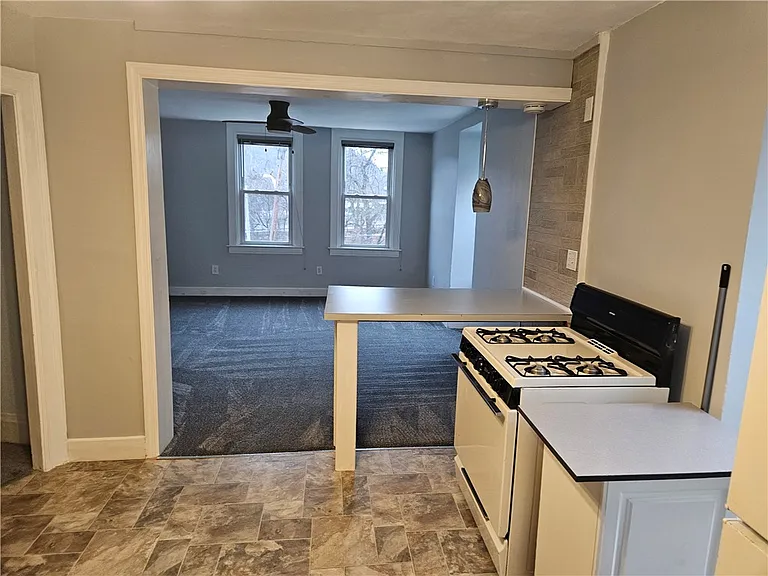 370 Wall Ave #3 — Photo 10
