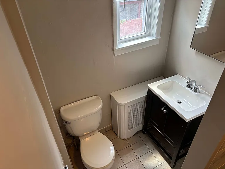 213 Green Ln — Photo 21