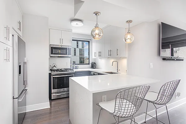 Sold by Brown Harris Stevens | media 16