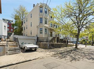 220 Woodworth Ave, Yonkers, NY 10701