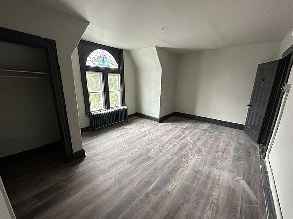 3rd image of 25 S Ann St #11337329