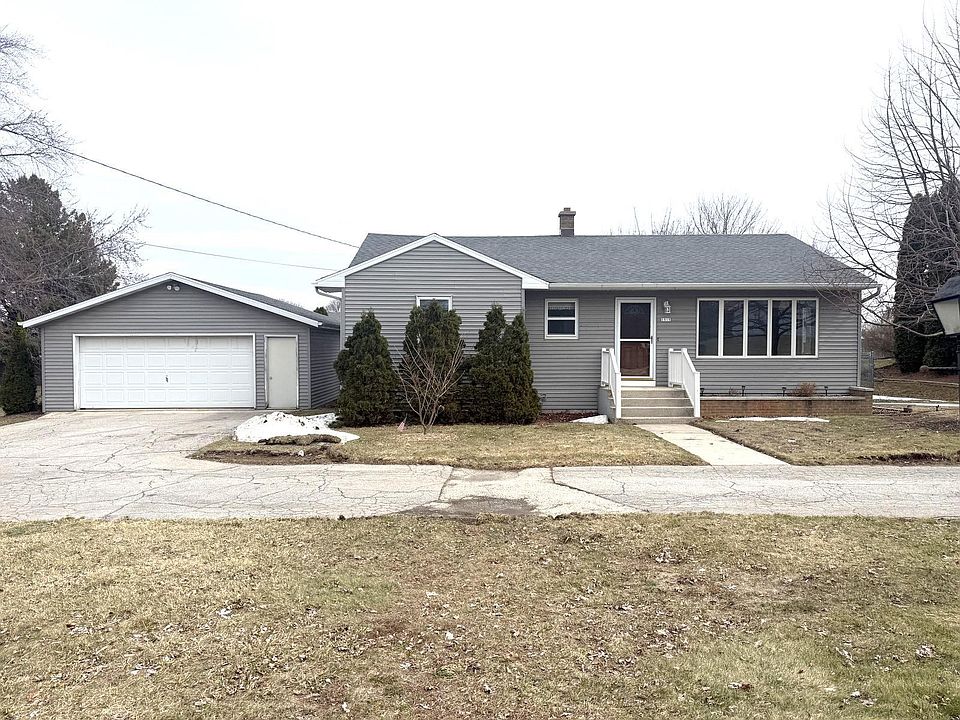 1st image of 1515 N 36th St
