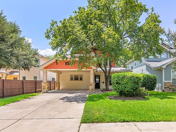 3rd image of 305 Zennia St