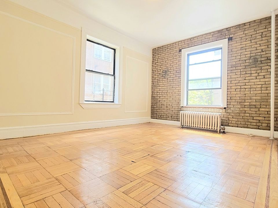 1st image of 525 E 21st St APT 2F