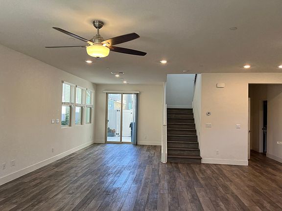2nd image of 1667 Fern Glen Ave