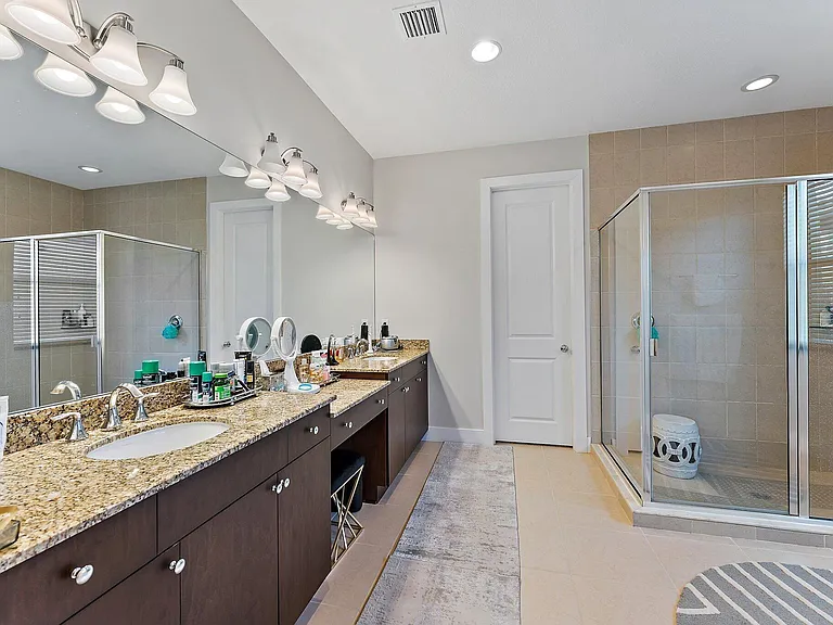 1077 Faulkner Ter — Photo 27