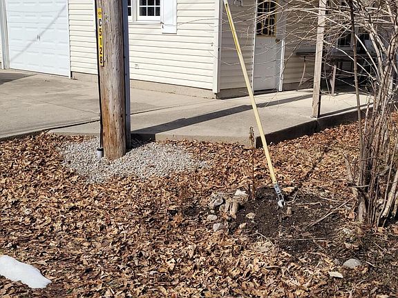 4th image of 10192 Cherokee Dr