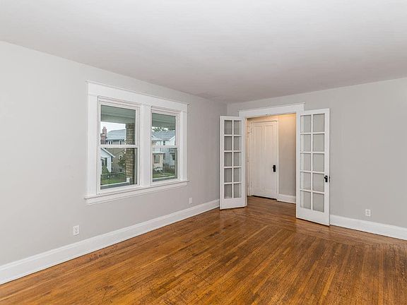 5th image of 5435 Hunter Ave Unit 2