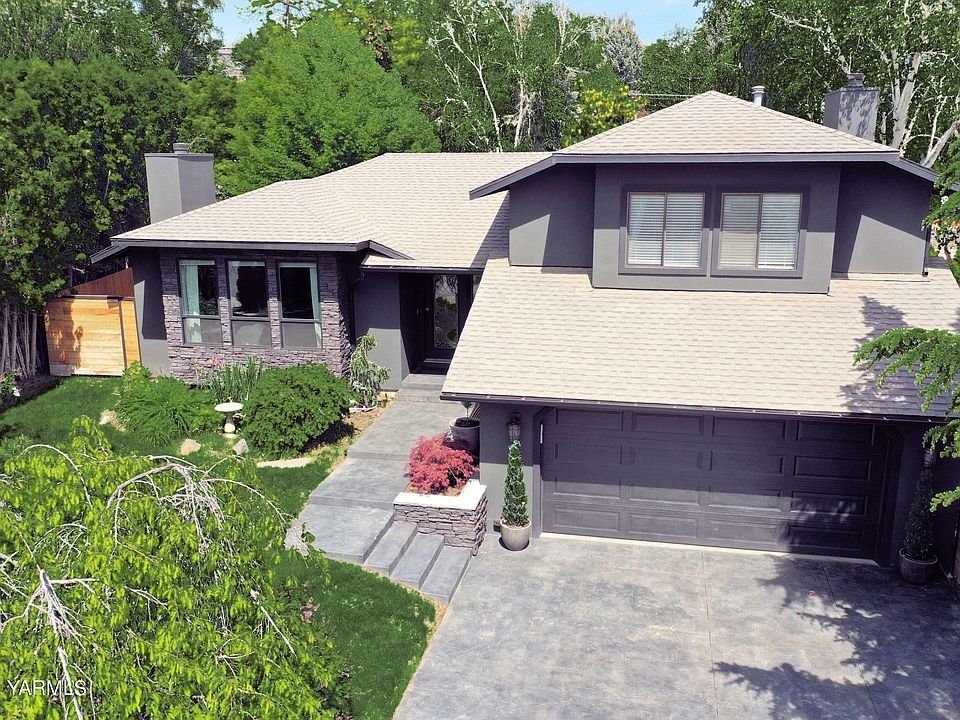 2nd image of 4605 Modesto Way