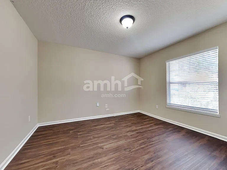 8227 Stelling Dr — Photo 13