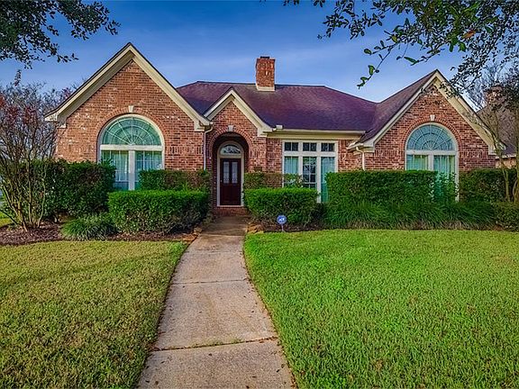 2nd image of 3219 Truesdale Dr