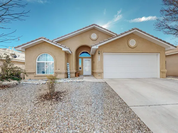 5588 Timberfalls Rd NW, Albuquerque, NM 87114