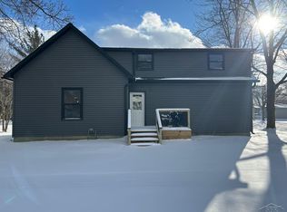 6306 Pine St, Cass City, MI 48726