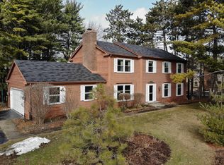 10852 Whispering Pines Way, Rockford, IL 61114