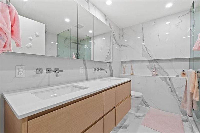 Vancouver Apartment for rent - 2 Bedrooms — photo 7