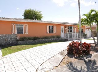 8280 SW 39th St, Miami, FL 33155