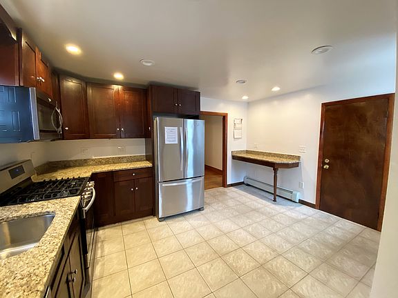 2nd image of 51 Aldie St #1