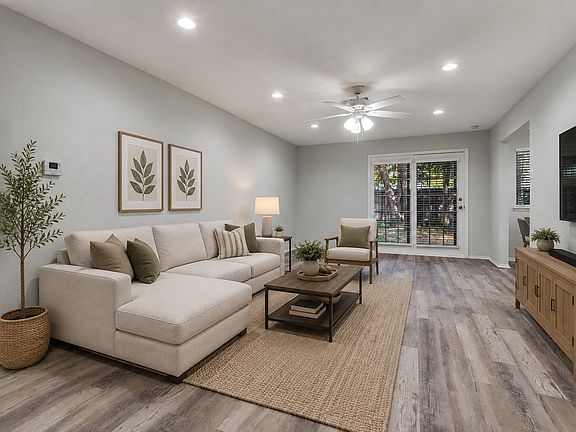 5th image of 1902 Glenwick Ln