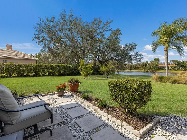 9405 Boxthorn Pl — Photo 84