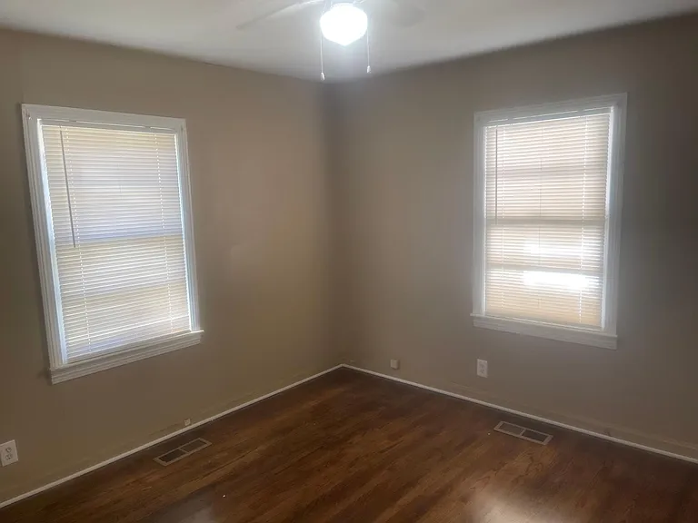 Bedroom1_2