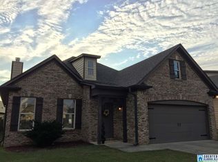 1127 Washington Dr, Moody, AL 35004