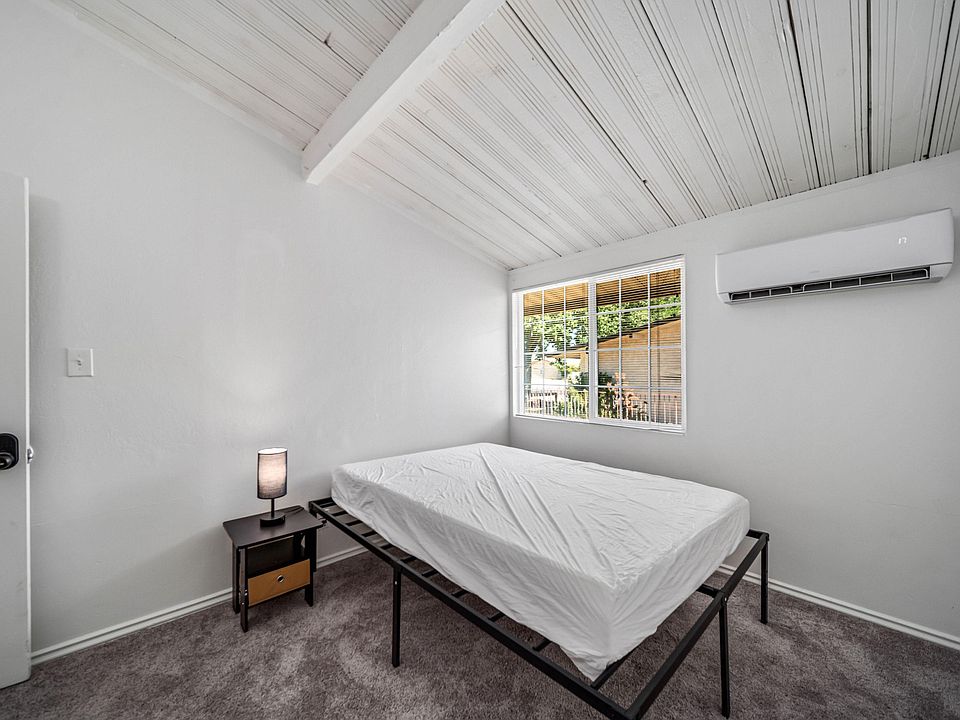 Room 2