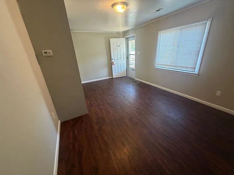 626 Prairie Rd — Photo 15