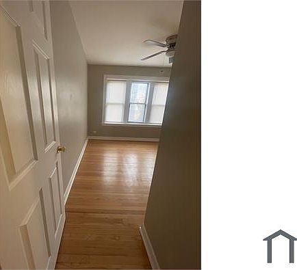 4th image of 6926 S Oglesby Ave #2622