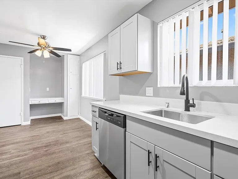 2070 Sahara Way #3 — Photo 4