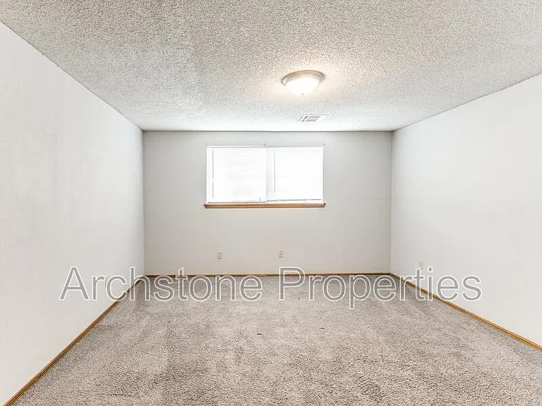 2524 Boxwood Ave — Photo 21
