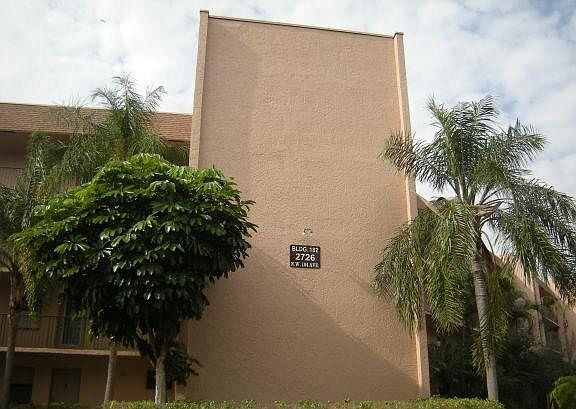 4th image of 2726 NW 104th Avenue #304