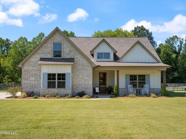 3919 Marshall Farm Rd, Lake Cormorant, MS 38641