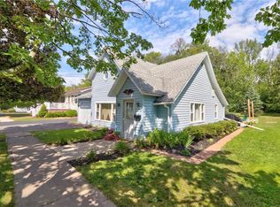 12 Tyre Ave, Seneca Falls, NY 13148