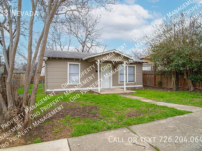 838 Nevada — Photo 2
