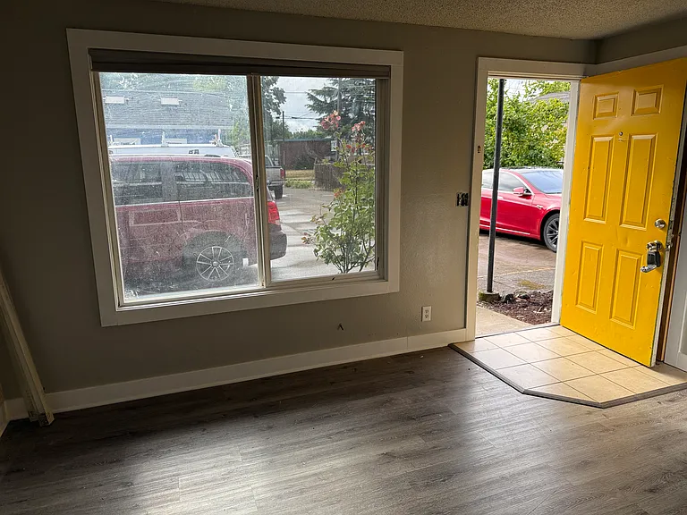 70 N Grand St — Photo 9