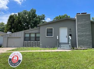 5104 S Norfleet Rd, Independence, MO 64055