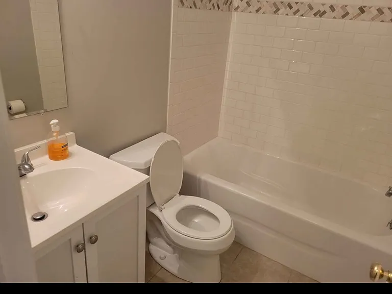 3941 Hartlake St — Photo 5