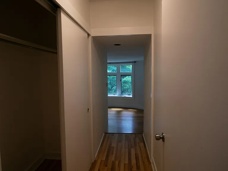 1600 Spring Valley Rd — Photo 6