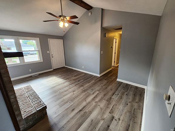 5th image of 5055 Shenandoah Ave