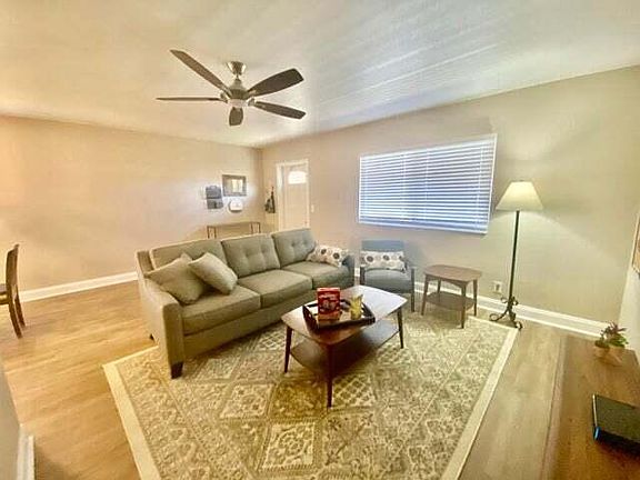 5th image of 274 Saxony Cir #F