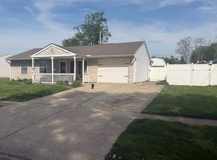 4926 Meadowbrook Dr, Columbus, OH 43207
