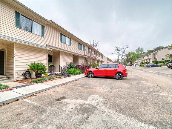 2nd image of 4286 Brookside Dr