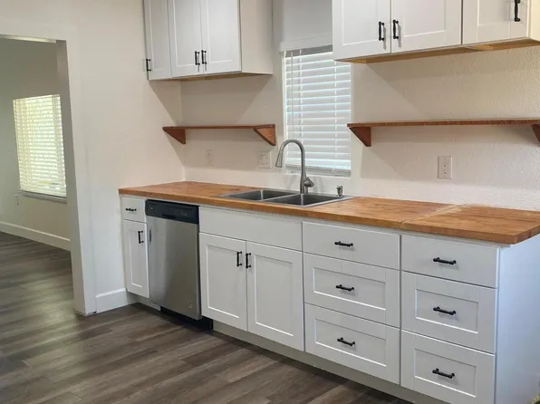 501 N DELAWARE Street, Chandler, AZ 85225